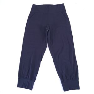 Lululemon Align Black High-Rise Jogger 23" Crop Pants Size 6